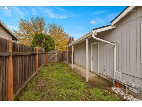 20490 SW Frances Street Beaverton OR 97003