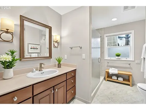 7055 SW Canyon Drive Portland OR 97225