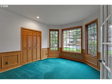 12720 NW Creekside Drive Portland OR 97229