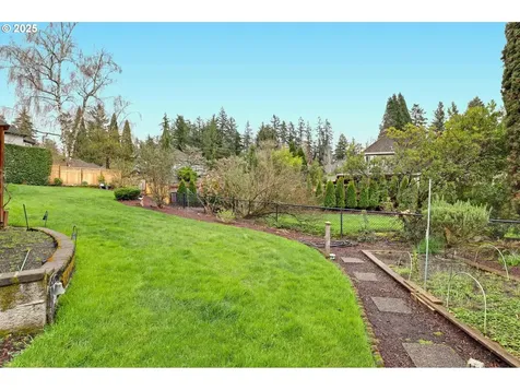 12720 NW Creekside Drive Portland OR 97229