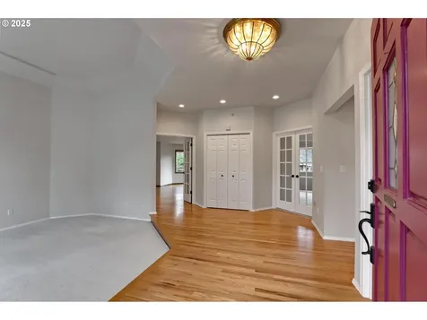12720 NW Creekside Drive Portland OR 97229