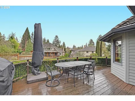12720 NW Creekside Drive Portland OR 97229