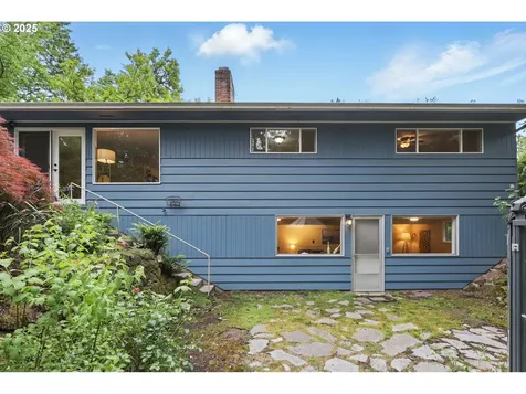937 SE 9th Street Gresham OR 97080