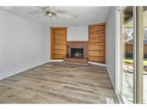1415 SW 199th Court Beaverton OR 97003