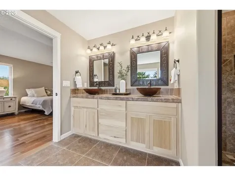 1506 NW 339th Street La Center WA 98629