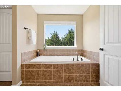 1506 NW 339th Street La Center WA 98629