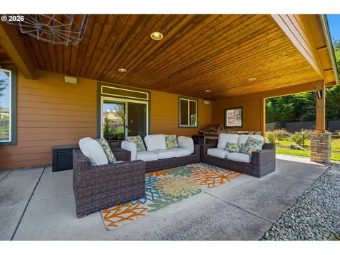 1506 NW 339th Street La Center WA 98629
