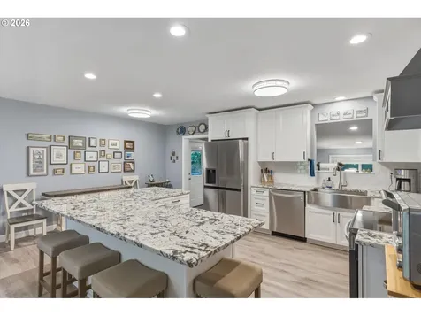 320 Haussler Road Kelso WA 98626