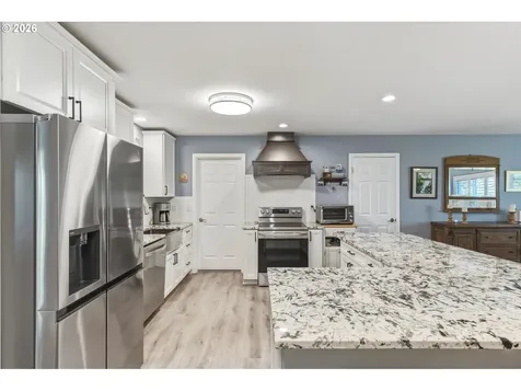 320 Haussler Road Kelso WA 98626
