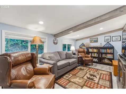 320 Haussler Road Kelso WA 98626