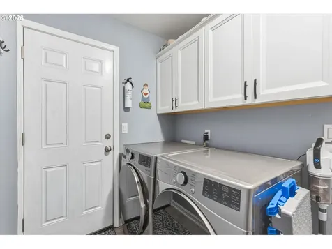 320 Haussler Road Kelso WA 98626