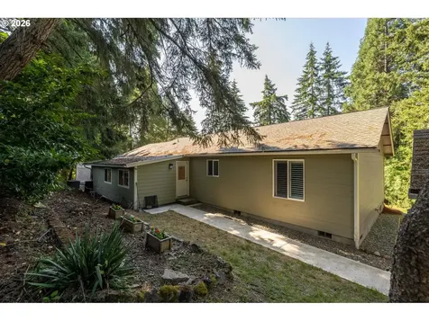 320 Haussler Road Kelso WA 98626
