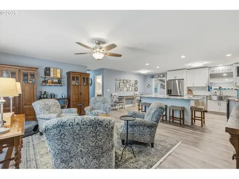 320 Haussler Road Kelso WA 98626