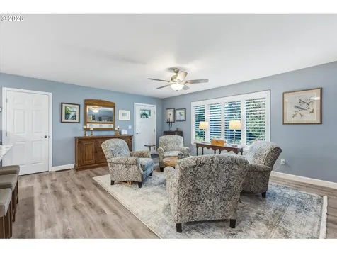 320 Haussler Road Kelso WA 98626