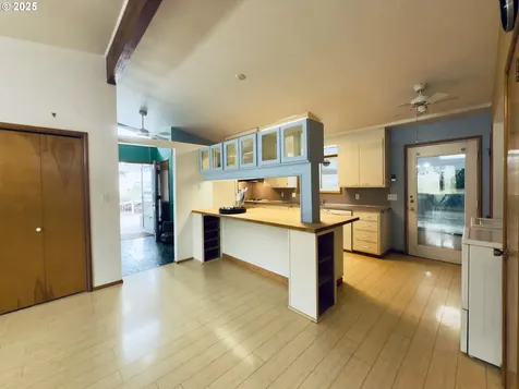 3038 Louisiana Street Longview WA 98632