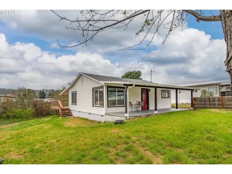 3660 Carnes Road Roseburg OR 97471