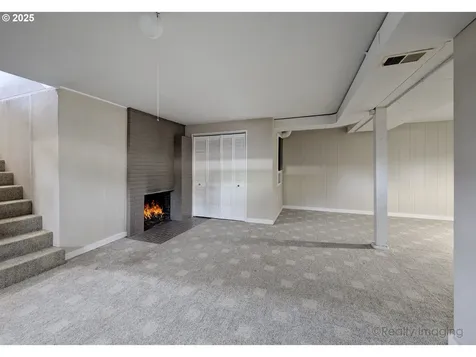 1245 SE 114th Place Portland OR 97216