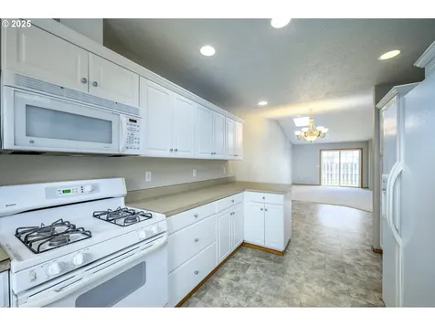 3118 NE Mohan Drive Mcminnville OR 97128