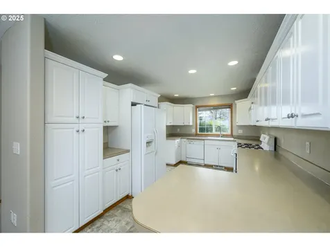 3118 NE Mohan Drive Mcminnville OR 97128