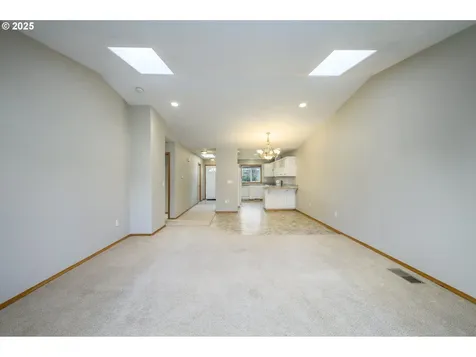 3118 NE Mohan Drive Mcminnville OR 97128