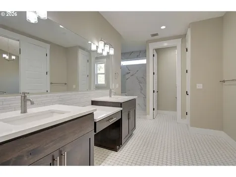 26680 SE 5th Street Camas WA 98607