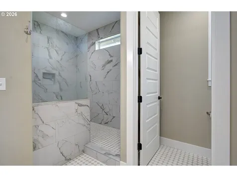 26680 SE 5th Street Camas WA 98607