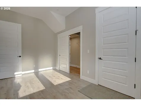 26680 SE 5th Street Camas WA 98607