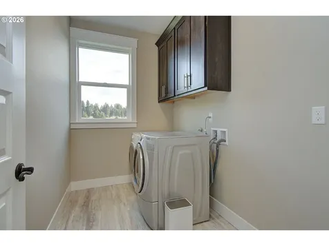 26680 SE 5th Street Camas WA 98607