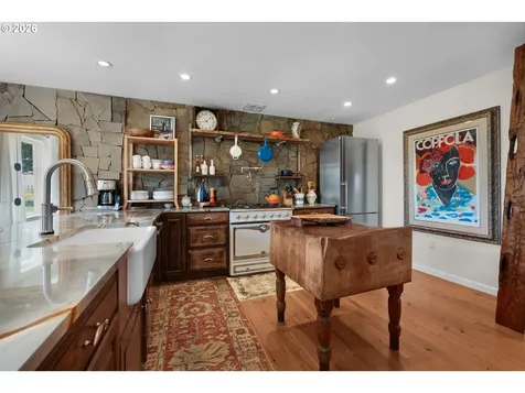 4930 Fairway Avenue Gearhart OR 97138