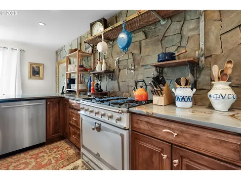 4930 Fairway Avenue Gearhart OR 97138