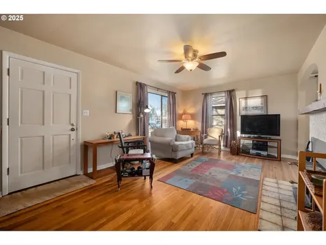 1358 SW Levens Street Dallas OR 97338