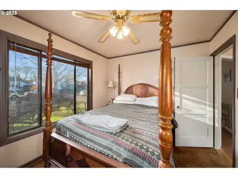 1358 SW Levens Street Dallas OR 97338