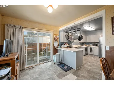 1358 SW Levens Street Dallas OR 97338