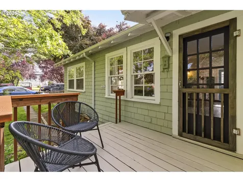 7905 N Seward Avenue Portland OR 97217