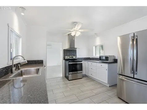 21201 NE 58th Street Vancouver WA 98682