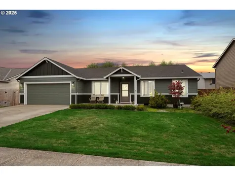 119 Leif Drive Kelso WA 98626