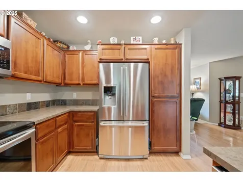 119 Leif Drive Kelso WA 98626