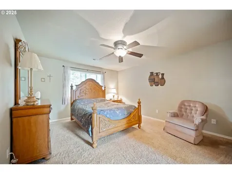 119 Leif Drive Kelso WA 98626