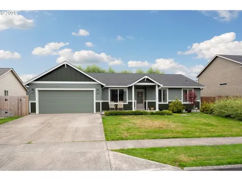 119 Leif Drive Kelso WA 98626