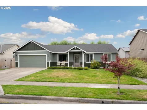 119 Leif Drive Kelso WA 98626