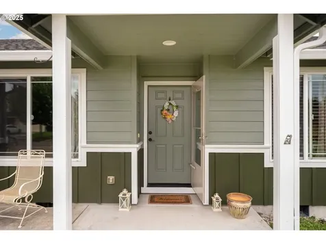 119 Leif Drive Kelso WA 98626