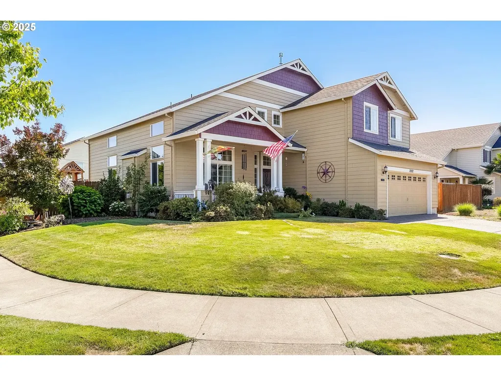 3202 Oxford Street Woodburn OR 97071