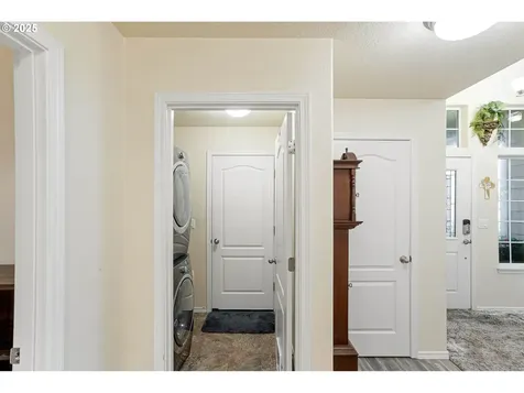 3202 Oxford Street Woodburn OR 97071