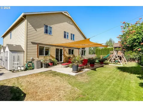 3202 Oxford Street Woodburn OR 97071