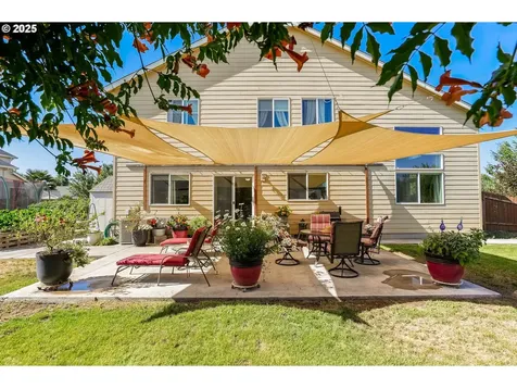 3202 Oxford Street Woodburn OR 97071