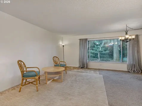 1033 NE 178th Avenue Portland OR 97230