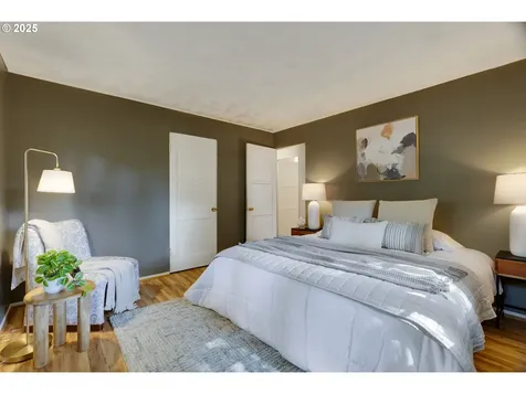 4868 Lakeview Boulevard Lake Oswego OR 97035