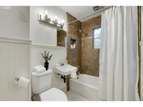 4868 Lakeview Boulevard Lake Oswego OR 97035