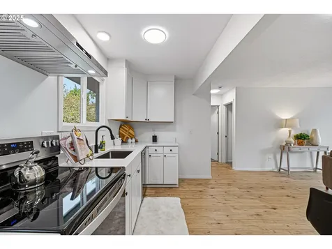 8531 SE 88th Avenue Portland OR 97266