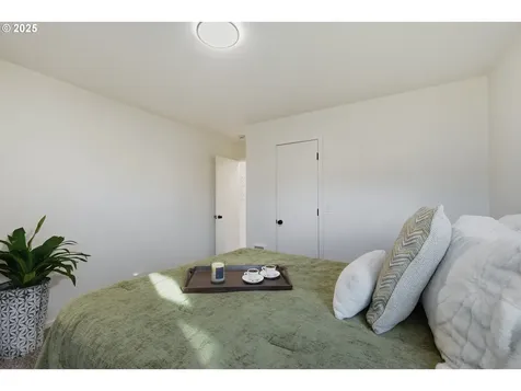 8531 SE 88th Avenue Portland OR 97266